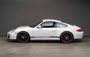 Imagen 10/46 de Porsche 911 Carrera GTS (2011)