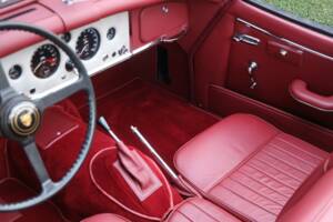 Image 30/50 de Jaguar XK 150 3.4 S OTS (1958)
