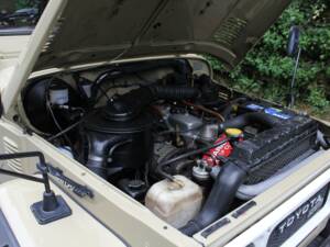 Bild 15/15 von Toyota Landcruiser FJ 45 (1984)