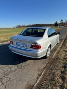 Bild 4/75 von BMW 540i (2001)