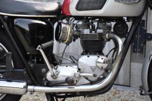 Image 24/38 of Triumph DUMMY (1968)