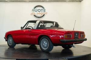 Imagen 6/50 de Alfa Romeo 1600 Spider (1972)