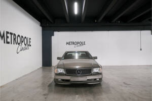 Imagen 4/21 de Mercedes-Benz SL 500 (1994)