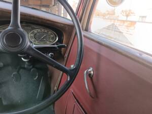 Bild 18/49 von Plymouth Deluxe (1934)