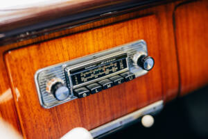 Immagine 194/199 di BMW 502 - 3,2 Litre (1961)