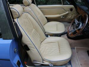 Bild 9/19 von Triumph Stag (1974)