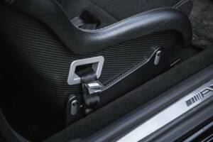 Image 29/50 of Mercedes-Benz CLK DTM AMG (2004)
