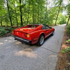 Immagine 5/82 di Ferrari 308 GTS Quattrovalvole (1983)