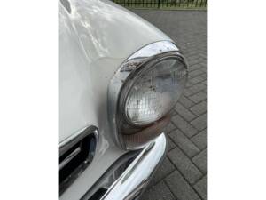 Image 22/50 of Mercedes-Benz 280 SL (1971)