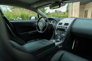 Bild 25/50 von Aston Martin Rapide (2010)