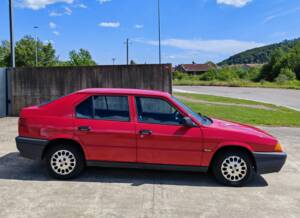 Bild 4/31 von Alfa Romeo 33 - 1.3 S (1989)