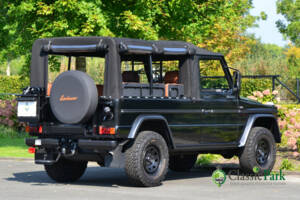 Image 5/49 of Mercedes-Benz 230 GE (LWB) (1991)