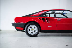 Image 40/48 de Ferrari Mondial Quattrovalvole (1985)