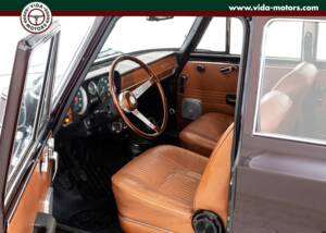 Image 6/15 of Alfa Romeo Giulia Super 1.3 (1972)