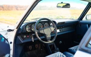 Bild 19/36 von Porsche 911 Carrera 3.2 (1984)