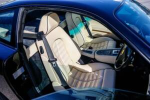 Image 22/28 of Ferrari 550 Maranello (1999)