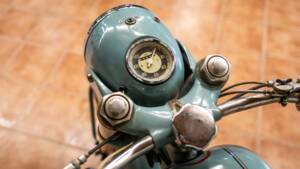 Image 6/12 de Victoria KR 26 N (1954)