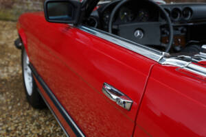 Image 41/50 de Mercedes-Benz 280 SL (1982)