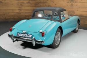 Image 9/19 of MG MGA 1500 (1958)