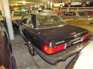 Image 19/30 de Mercedes-Benz 560 SL (1988)