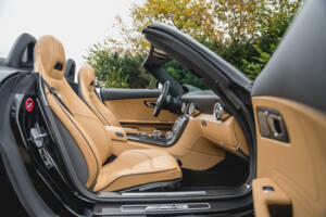 Image 96/100 de Mercedes-Benz SLS AMG Roadster (2011)