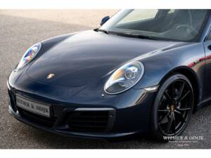 Immagine 11/31 di Porsche 911 Carrera (2018)