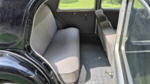 Image 34/48 of Citroën Traction Avant 11 BL (1955)