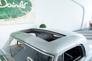 Immagine 33/39 di Mercedes-Benz 300 Sc Coupé (1956)