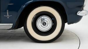 Image 10/15 of Chevrolet Corvair Monza Convertible (1964)