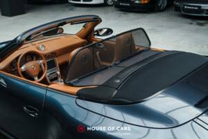 Afbeelding 15/25 van Porsche 911 Carrera 4 (2005)