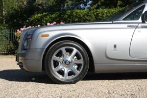 Image 39/50 of Rolls-Royce Phantom DHC (2009)