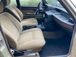 Afbeelding 12/20 van BMW 528i (1979)