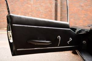 Immagine 39/50 di Jaguar E-Type (2+2) (1966)