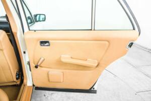 Image 35/50 of Mercedes-Benz 300 D (1980)