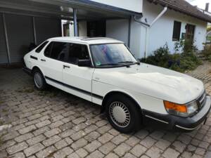 Image 3/20 of Saab 900 2.1 i 16V (1990)