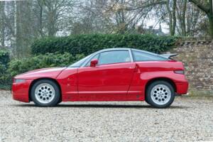 Image 49/50 de Alfa Romeo SZ (1991)