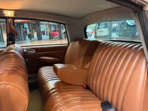 Bild 20/32 von Citroën DS 21 Pallas (1971)