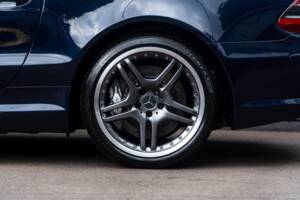 Image 11/56 de Mercedes-Benz SL 65 AMG (2004)