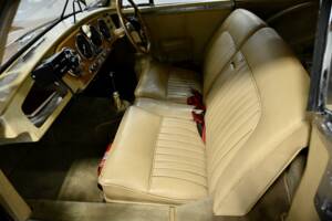Image 34/50 de Aston Martin DB 2 Vantage (1953)