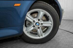 Bild 43/50 von BMW Z3 1.9i (2000)