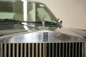 Image 47/48 of Rolls-Royce Silver Spirit (1983)