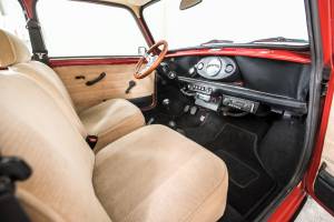 Image 10/50 of Mini 1000 (1985)