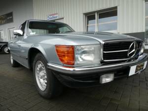 Bild 21/29 von Mercedes-Benz 380 SL (1983)