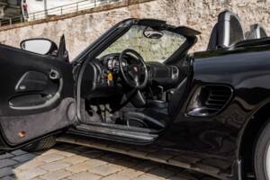 Image 8/14 of Porsche Boxster S (2001)
