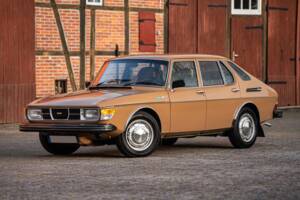 Image 1/84 de Saab 99 Combi Coupe (1976)