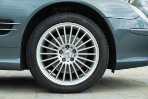 Image 16/50 of Mercedes-Benz SL 500 (2001)