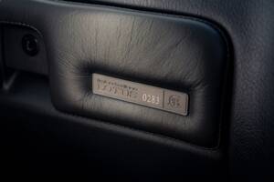 Image 51/75 of Lotus Carlton (1991)