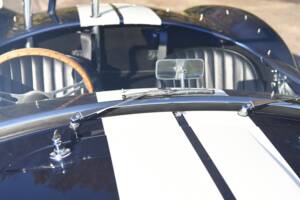 Image 16/50 de AC Cobra 427 (1999)