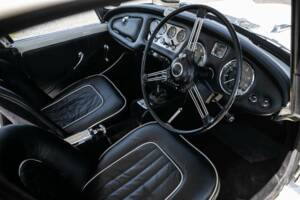 Afbeelding 2/37 van Daimler SP 250 (1963)