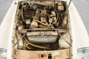 Bild 33/50 von MG MGB (1971)